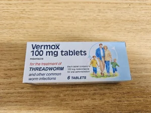 Mebendazole product photo